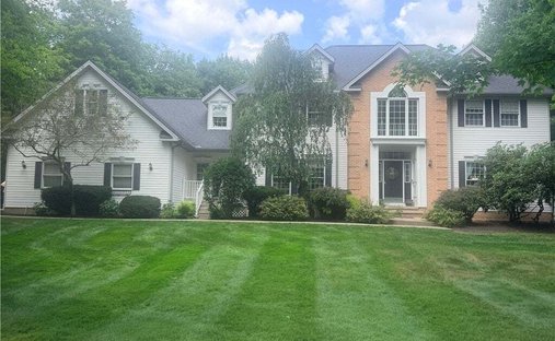 House in Chagrin Falls, Ohio, United States 1