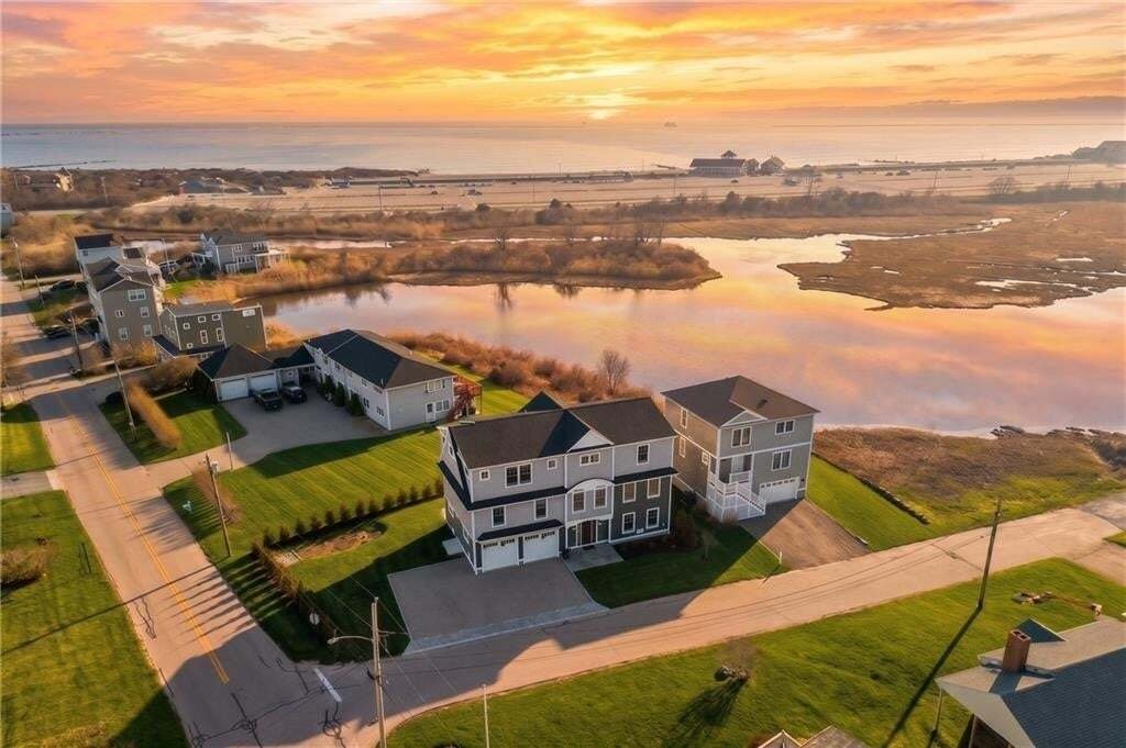 House in Narragansett, Rhode Island, United States 2 - 18547694