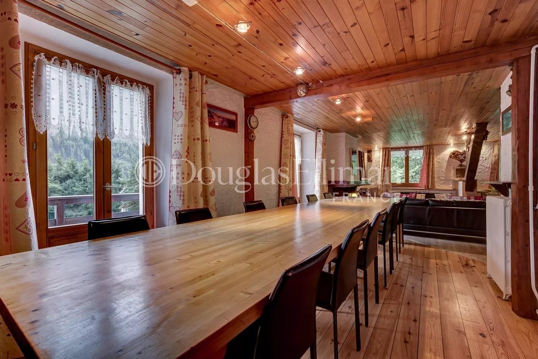 Chalet in Chamonix-Mont-Blanc, Auvergne-Rhône-Alpes, France 5 - 18547654
