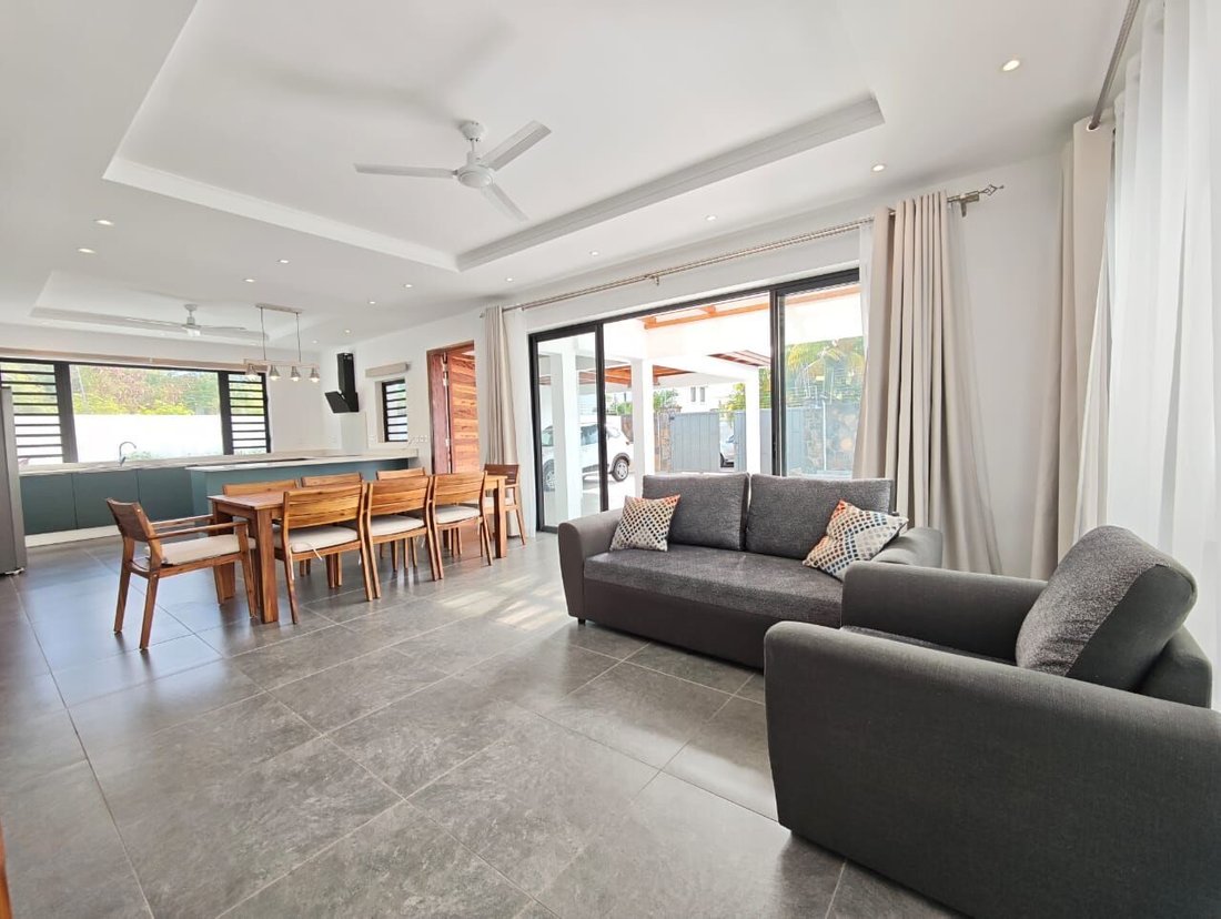 House in Trou-aux-Biches, Pamplemousses District, Mauritius 2 - 16395180
