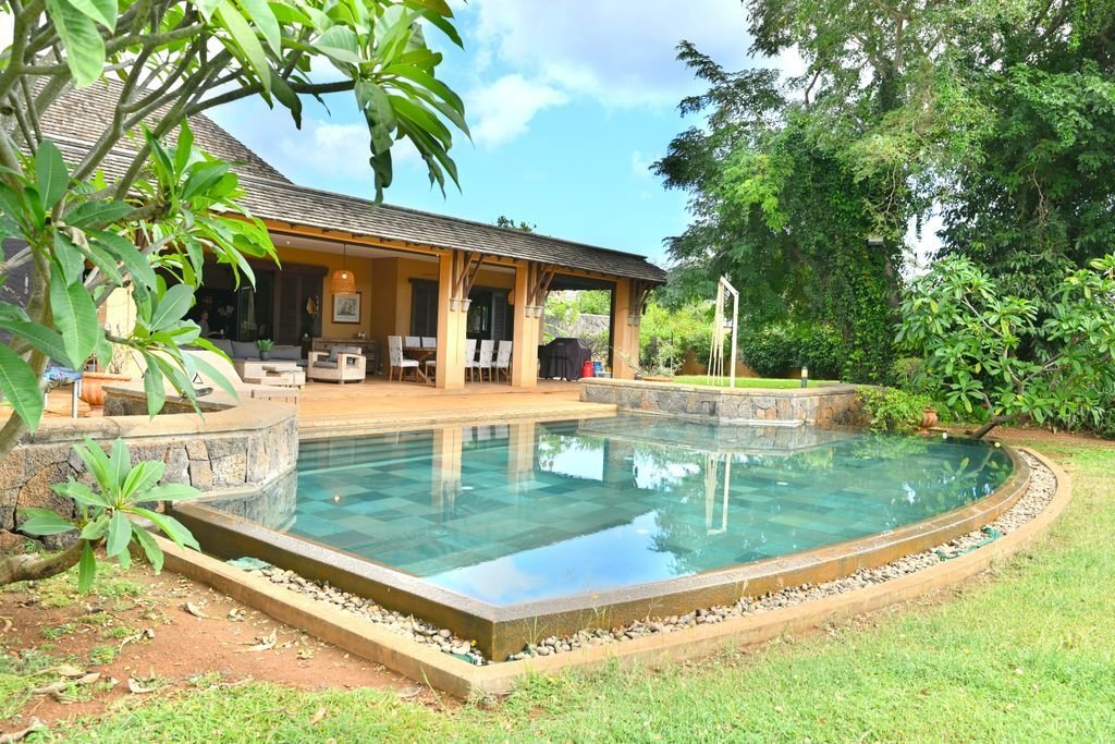 Villa in Flic en Flac, Rivière Noire District, Mauritius 2 - 18525973
