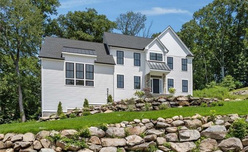 House in Cumberland, Rhode Island, United States 1