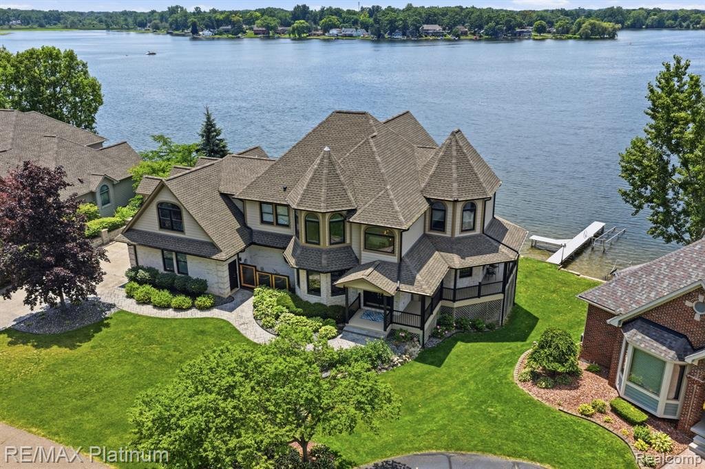 House in Howell, Michigan, United States 1 - 18548044
