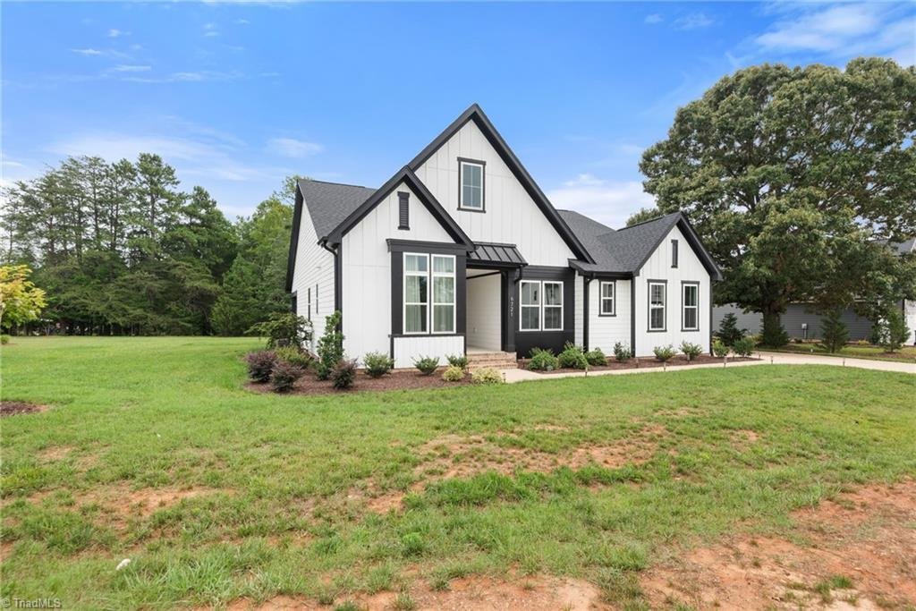 House in Oak Ridge, North Carolina, United States 3 - 18548017
