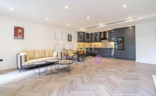 Apartment in Tower Hamlets, England 1