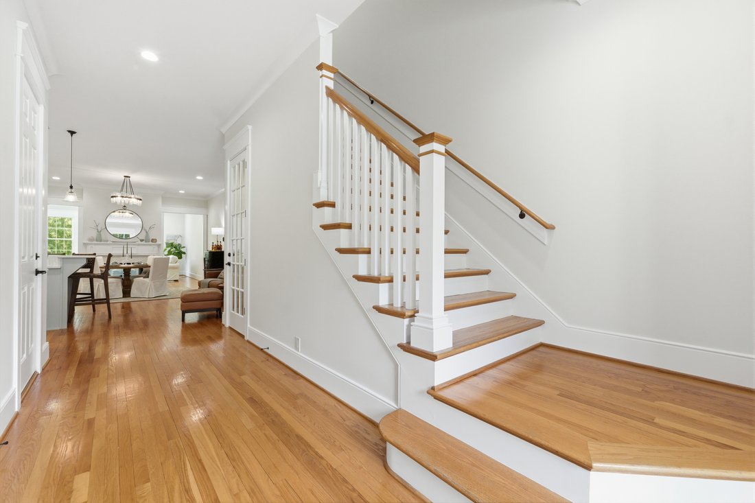 House in Watterson Park, Kentucky, United States 3 - 18547480