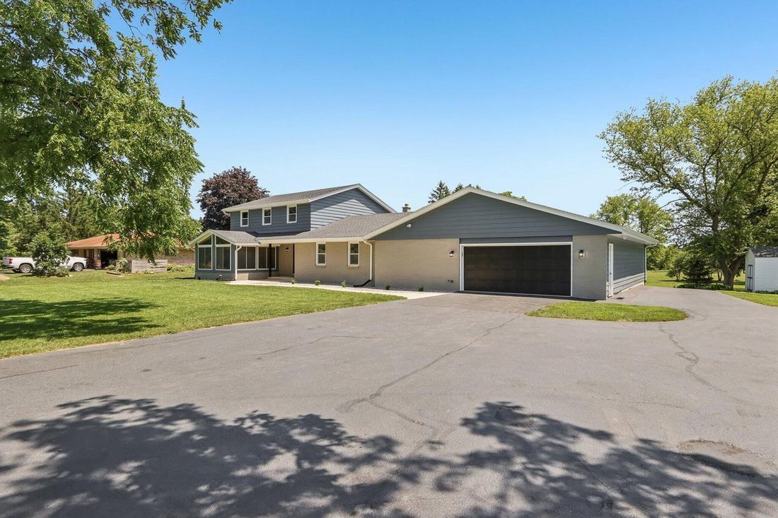 House in Franklin, Wisconsin, United States 5 - 18547753