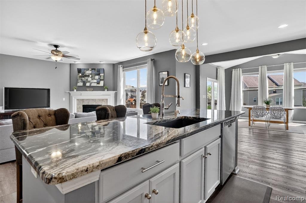 House in South Lyon, Michigan, United States 3 - 18548074