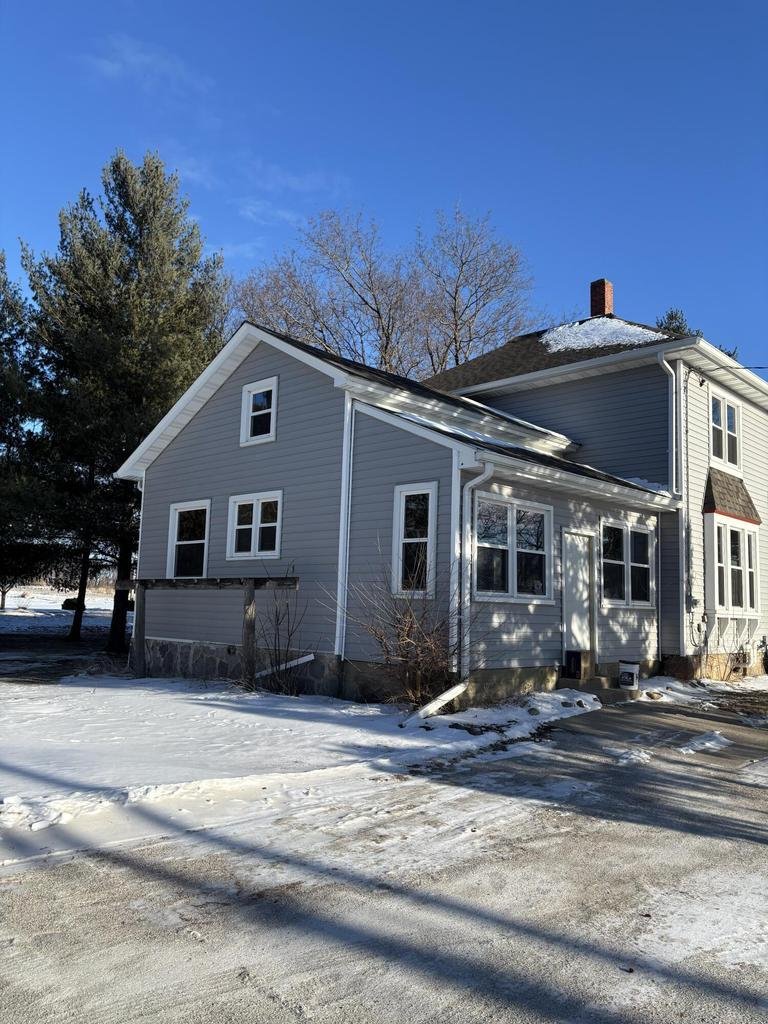 House in Eagle, Wisconsin, United States 1 - 18547726