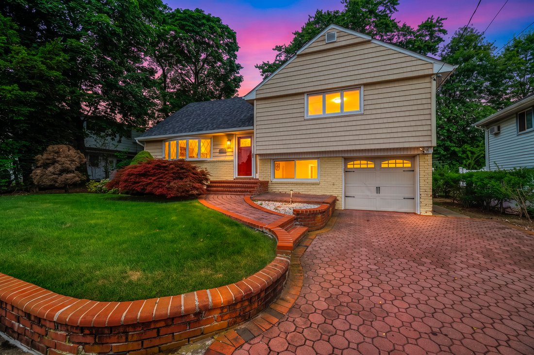 House in Oceanside, New York, United States 1 - 18546681
