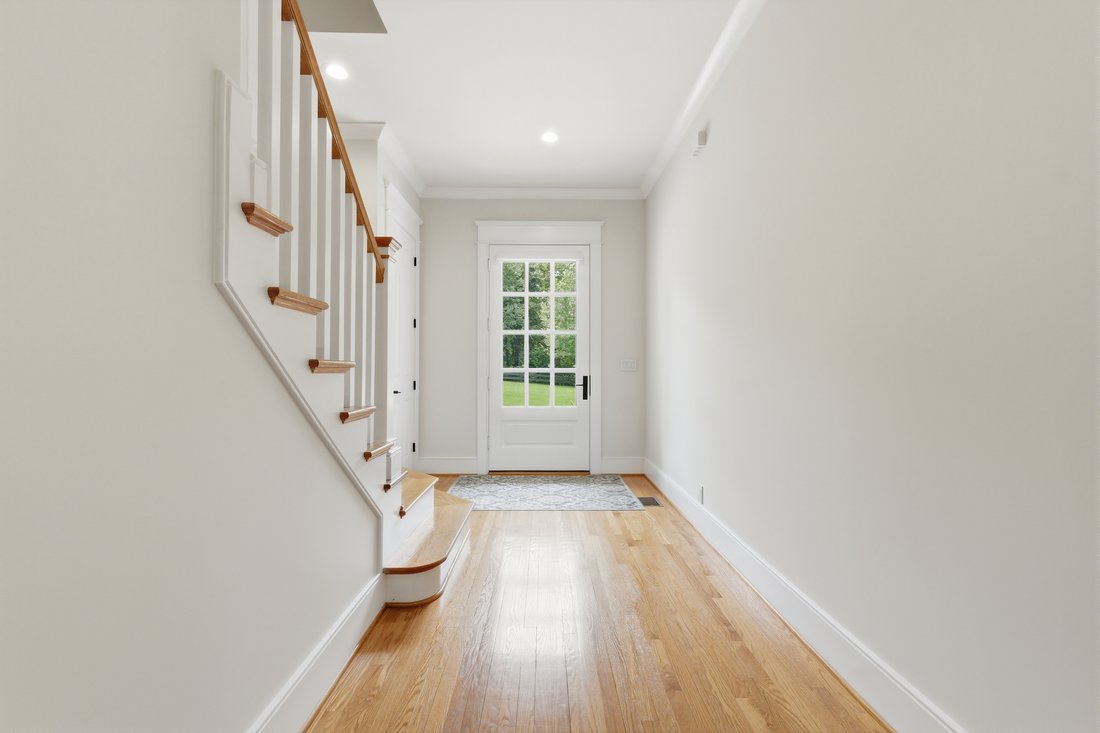 House in Watterson Park, Kentucky, United States 4 - 18547480