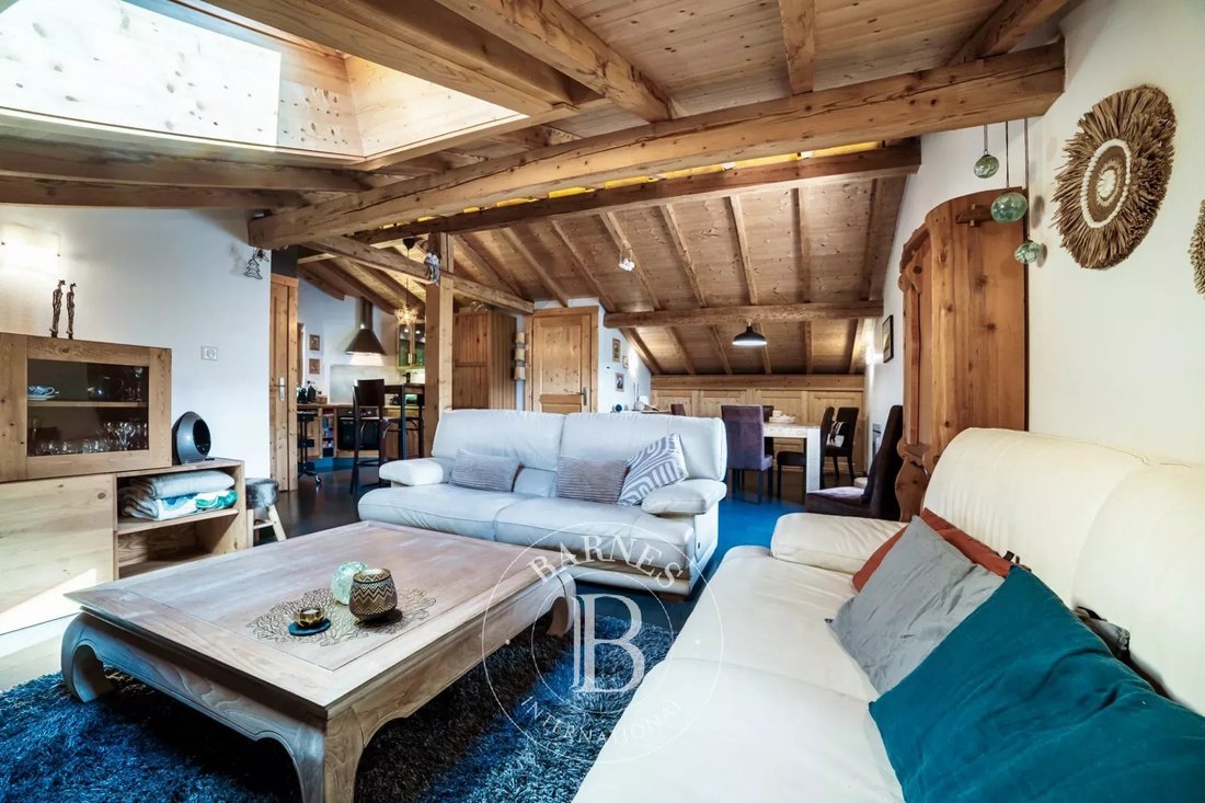 Chalet in Saint-Gervais-les-Bains, Auvergne-Rhône-Alpes, France 1 - 18547890