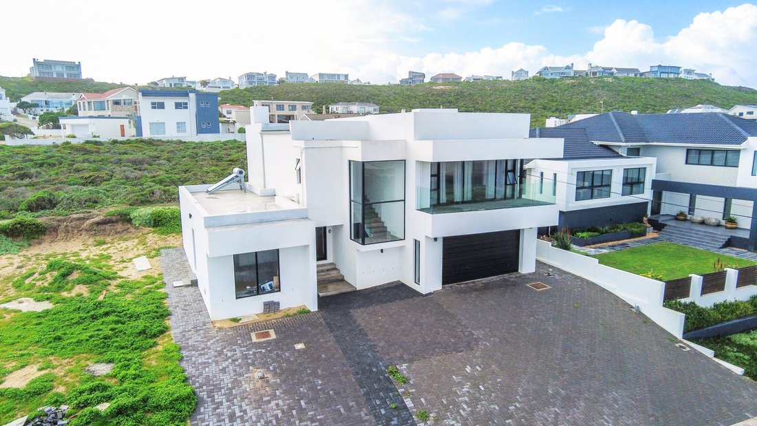 House in Yzerfontein, Western Cape, South Africa 1 - 18547856