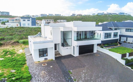 House in Yzerfontein, Western Cape, South Africa 1