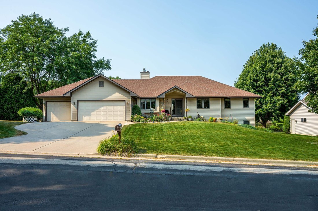 House in Fitchburg, Wisconsin, United States 2 - 18547583