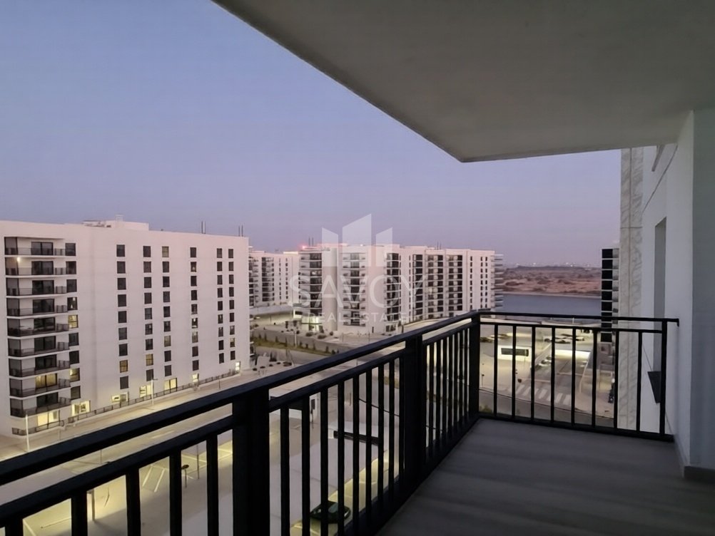 Apartment in Yas Island / Jazeerat Yas, Abu Dhabi Emirate, United Arab Emirates 1 - 18547867