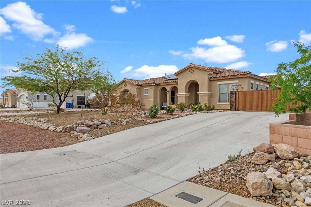 House in Henderson, Nevada, United States 3 - 18547721