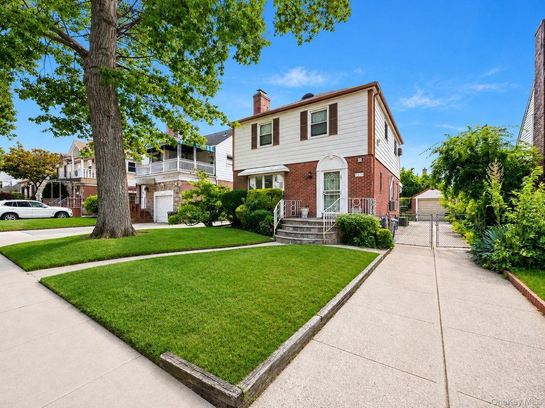 House in New York, New York, United States 2 - 18547738