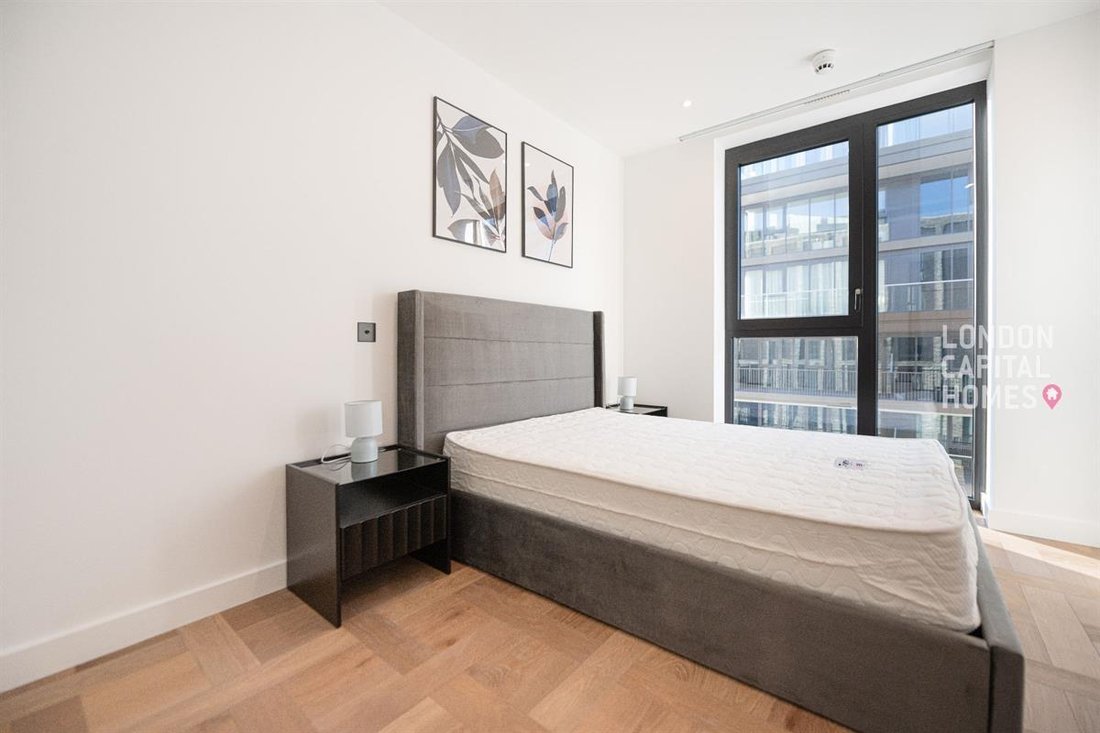 Apartment in Tower Hamlets, England 5 - 18547899