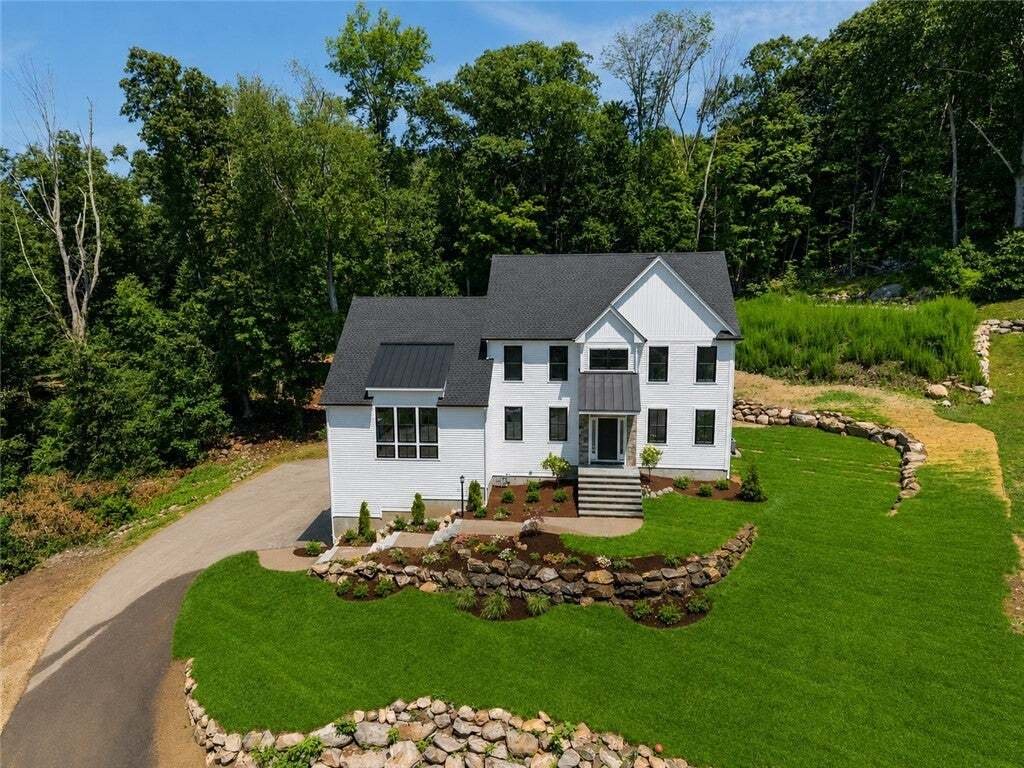 House in Cumberland, Rhode Island, United States 3 - 18547686