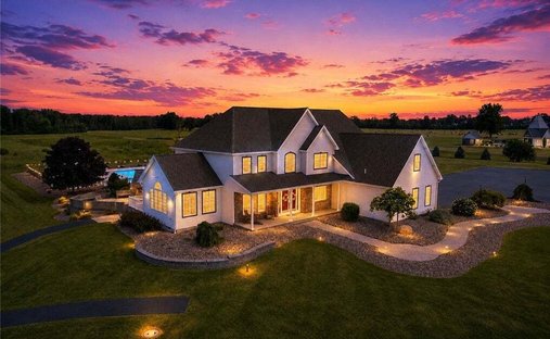 House in Clay, New York, United States 1