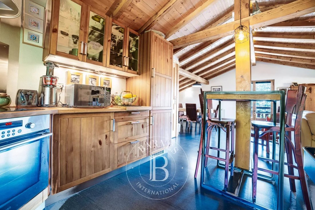 Chalet in Saint-Gervais-les-Bains, Auvergne-Rhône-Alpes, France 4 - 18547890