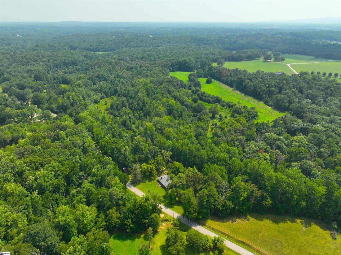 House in Greer, South Carolina, United States 4 - 18530614