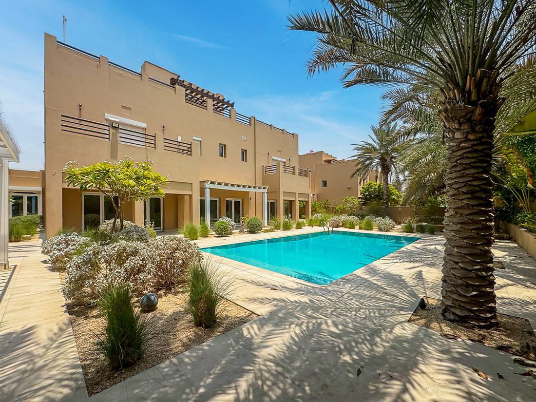Villa in Wadi Al Safa 6, Wadi Al Safa, Dubai 1 - 18548423