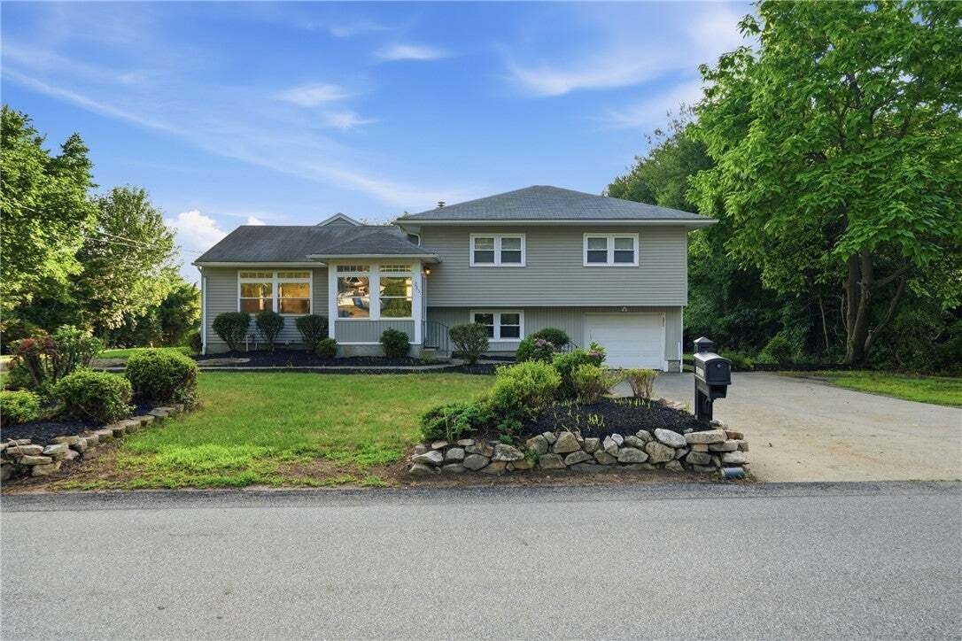 House in Lincoln, Rhode Island, United States 1 - 18547691