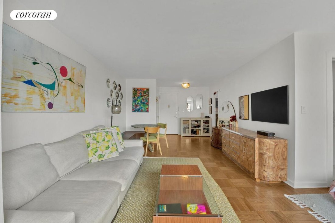 Co Op in New York, New York, United States 3 - 18429424