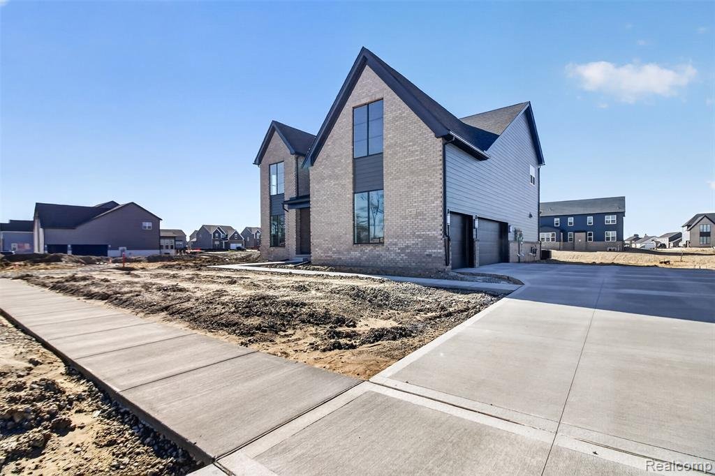 House in Wixom, Michigan, United States 3 - 18548077