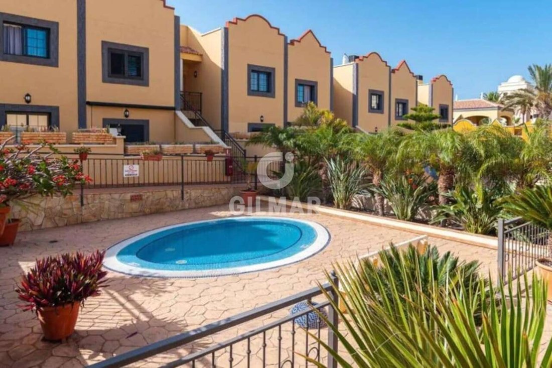 Townhouse in Costa Adeje, Adeje, Canary Islands 3 - 18547790