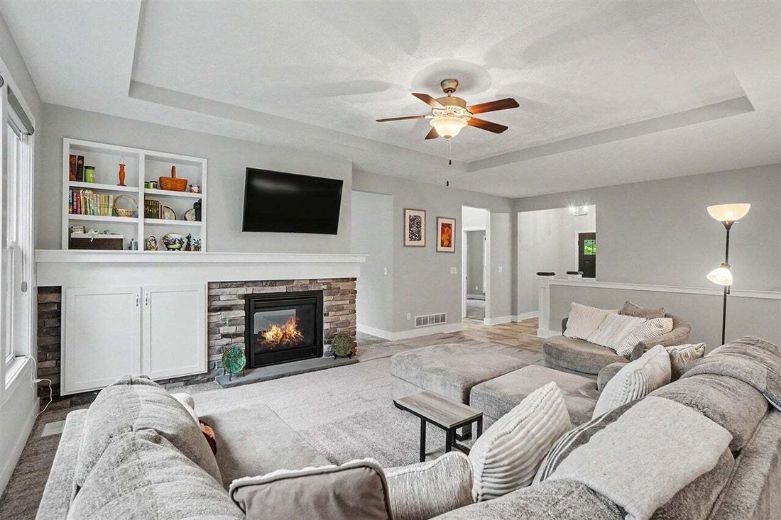 House in Grand Haven, Michigan, United States 2 - 18548045