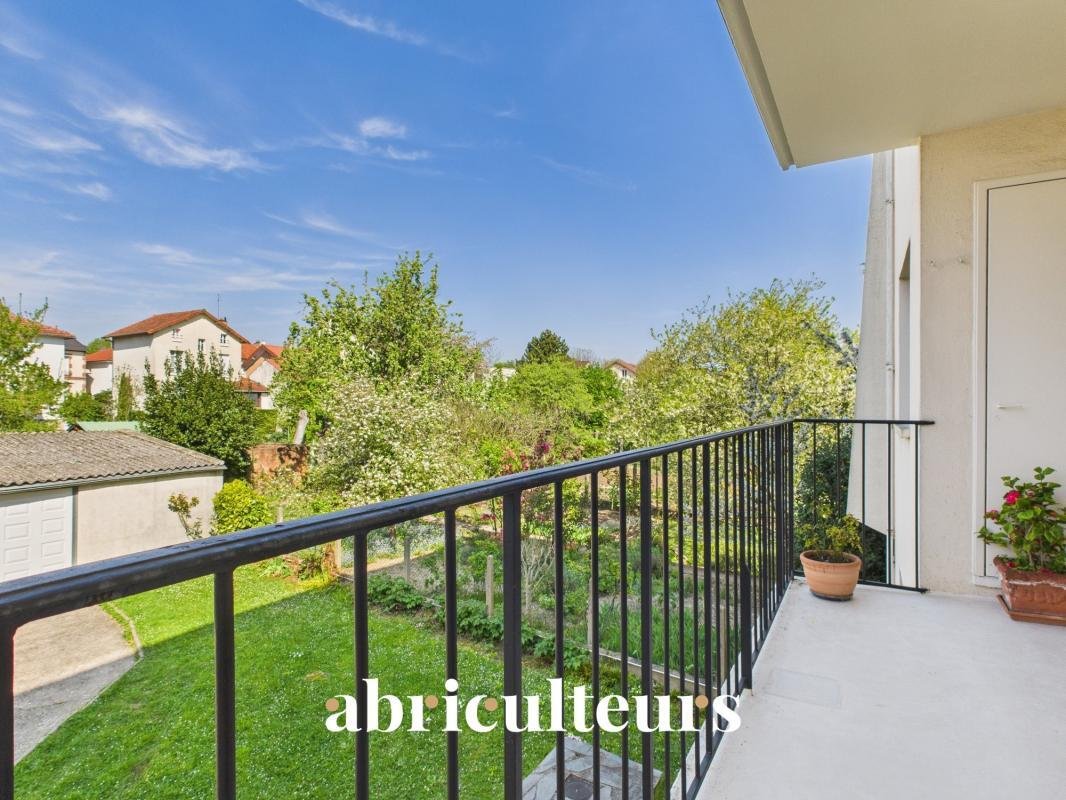 Apartment in Le Pave de l'Hay, Bourg-la-Reine, France 1 - 18547604