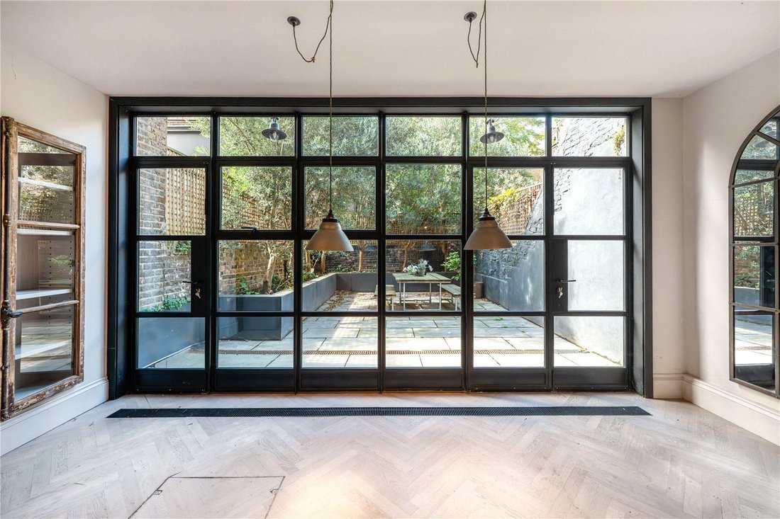 Casa en Ladbroke Grove, Kensington y Chelsea, Inglaterra 2 - 18547894
