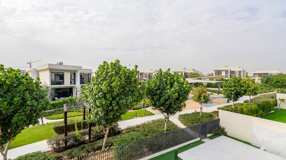 Villa in Tilal Al Ghaf, Dubai, United Arab Emirates 2 - 18548246