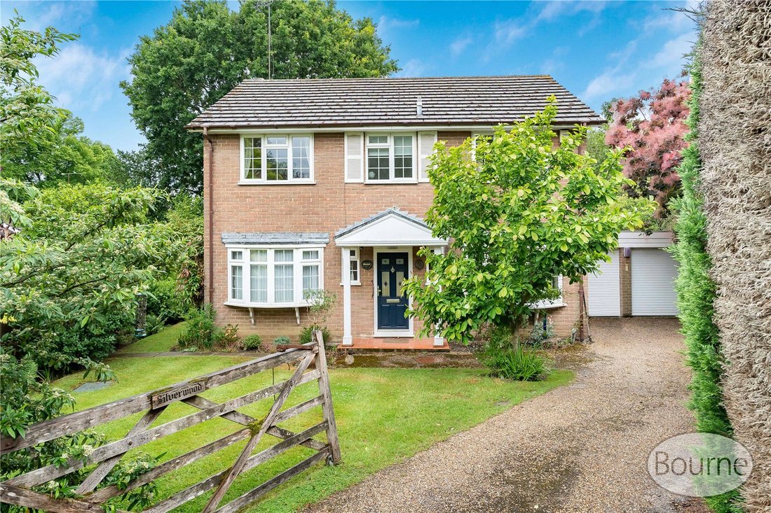 House in Horsell, Woking, England 1 - 18118601