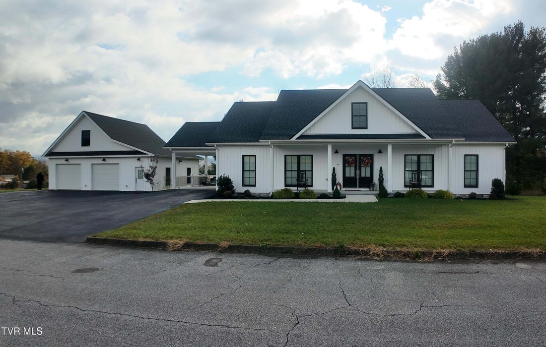 House in Bristol, Tennessee, United States 1 - 18547593