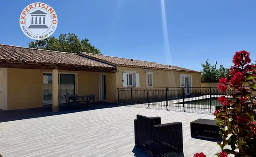 Villa in Secteur Rural-Hameaux, Berre-l'Etang, France 1