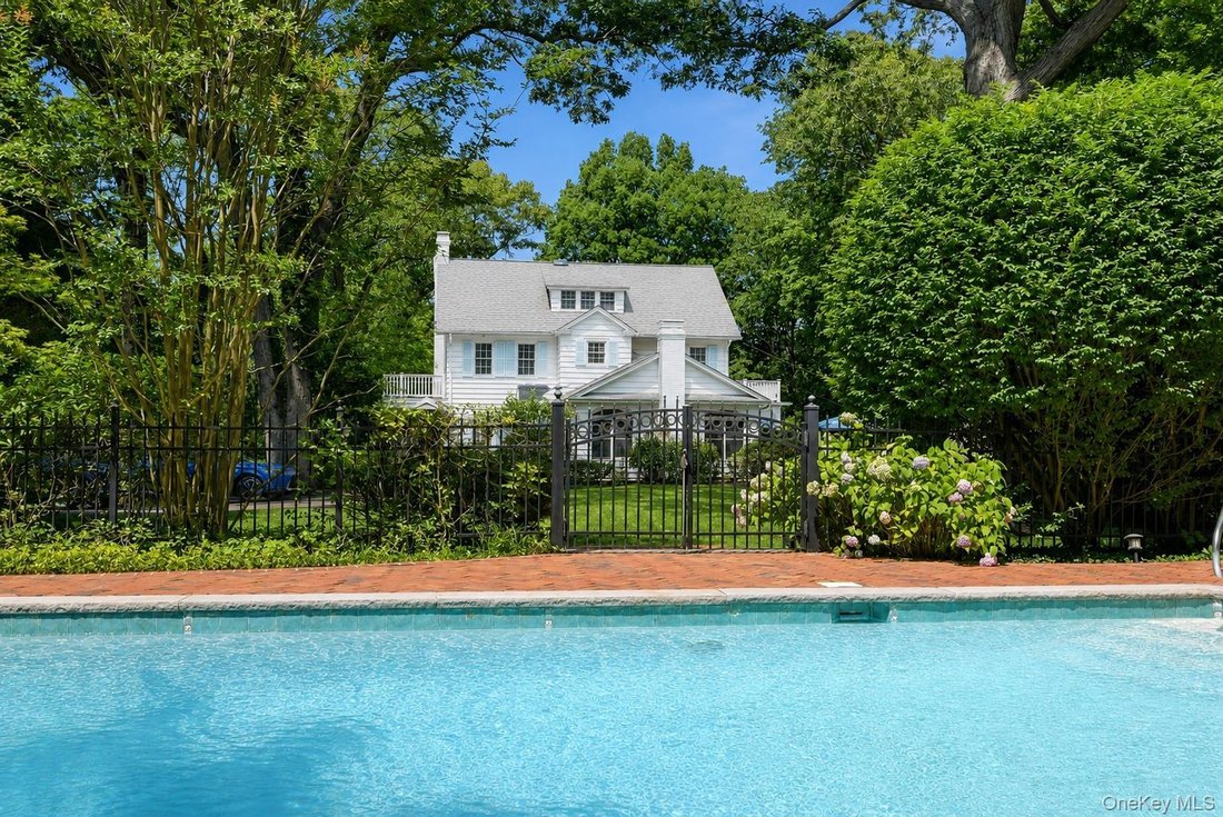 House in Halesite, New York, United States 4 - 18540242