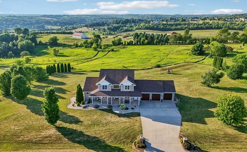 House in New Glarus, Wisconsin, United States 1