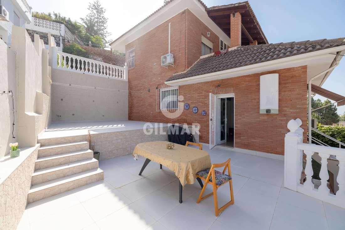 Villa in Puerto de la Torre, Malaga, Spain 1 - 18547774