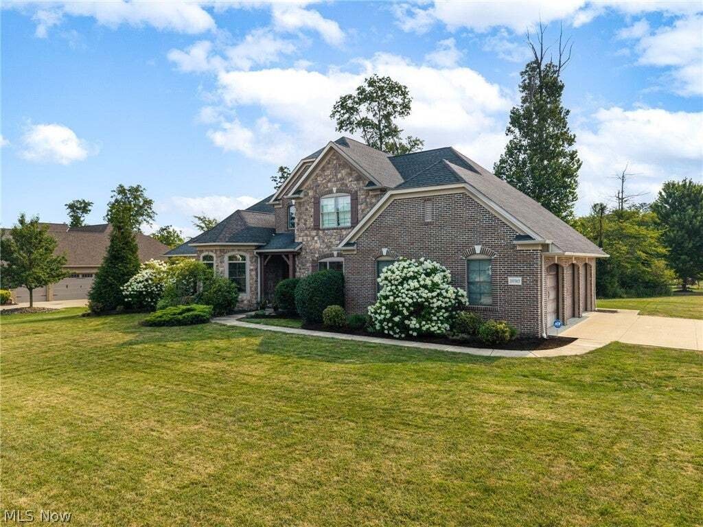 House in North Royalton, Ohio, United States 2 - 18547786