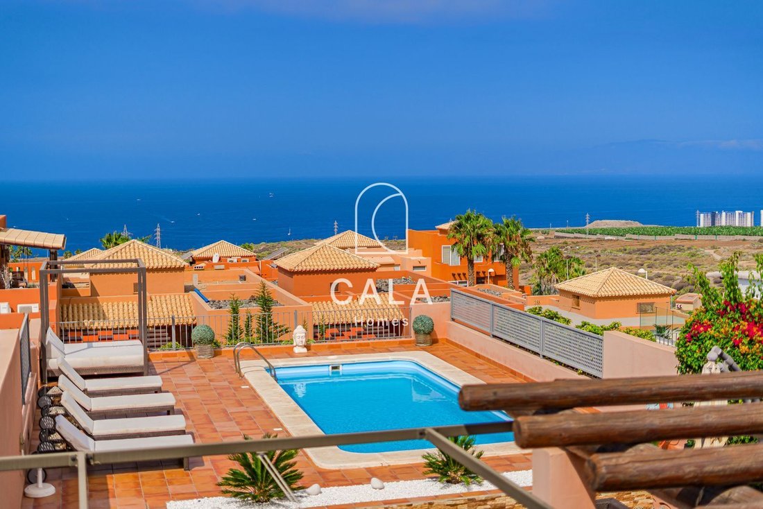 House in La Caleta, Adeje, Canary Islands 1 - 18428118