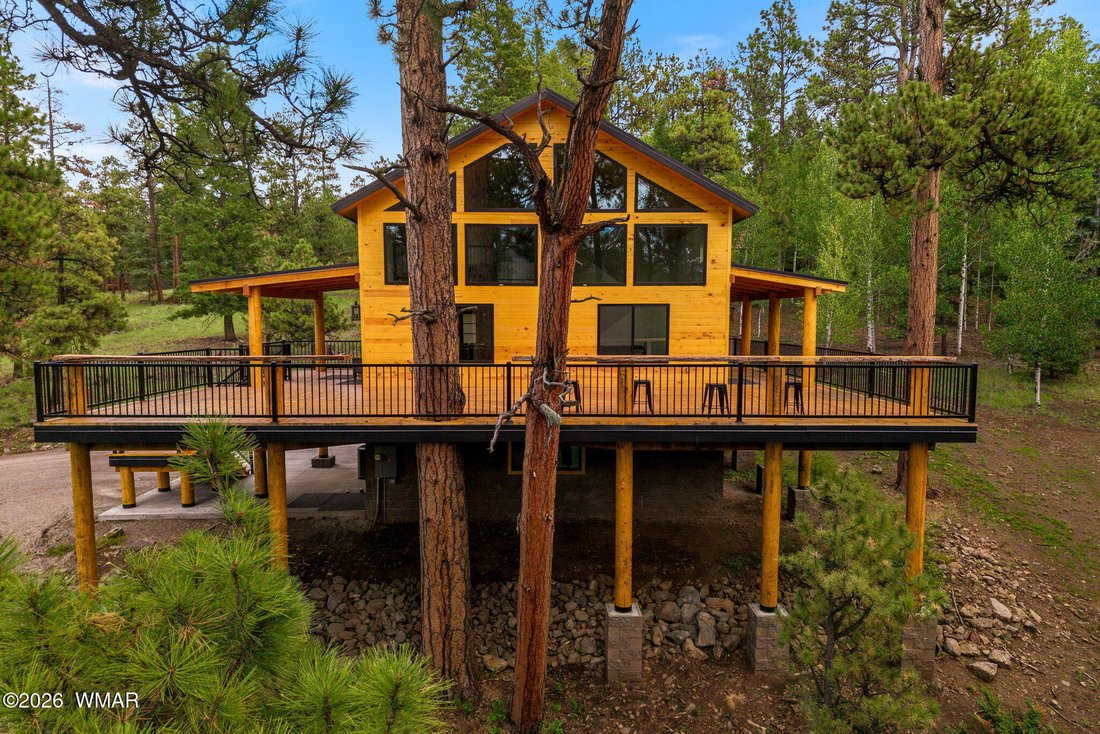 Greer, Arizona, United States 3 - 18547652