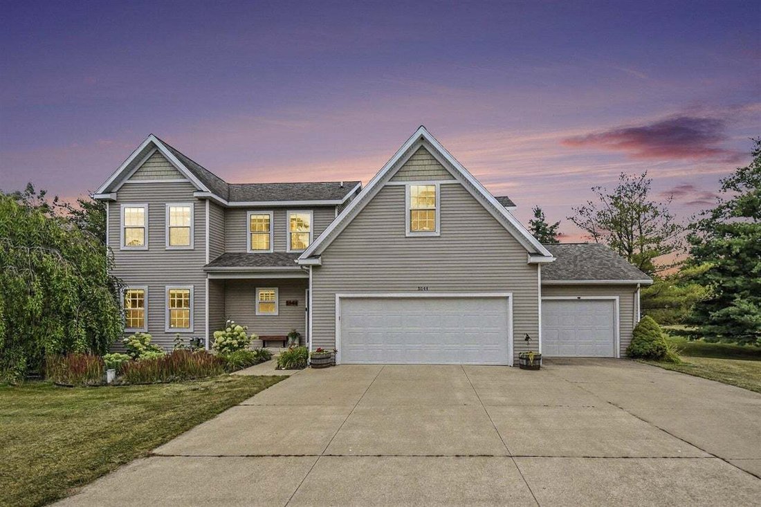 House in Caledonia, Michigan, United States 2 - 18548052