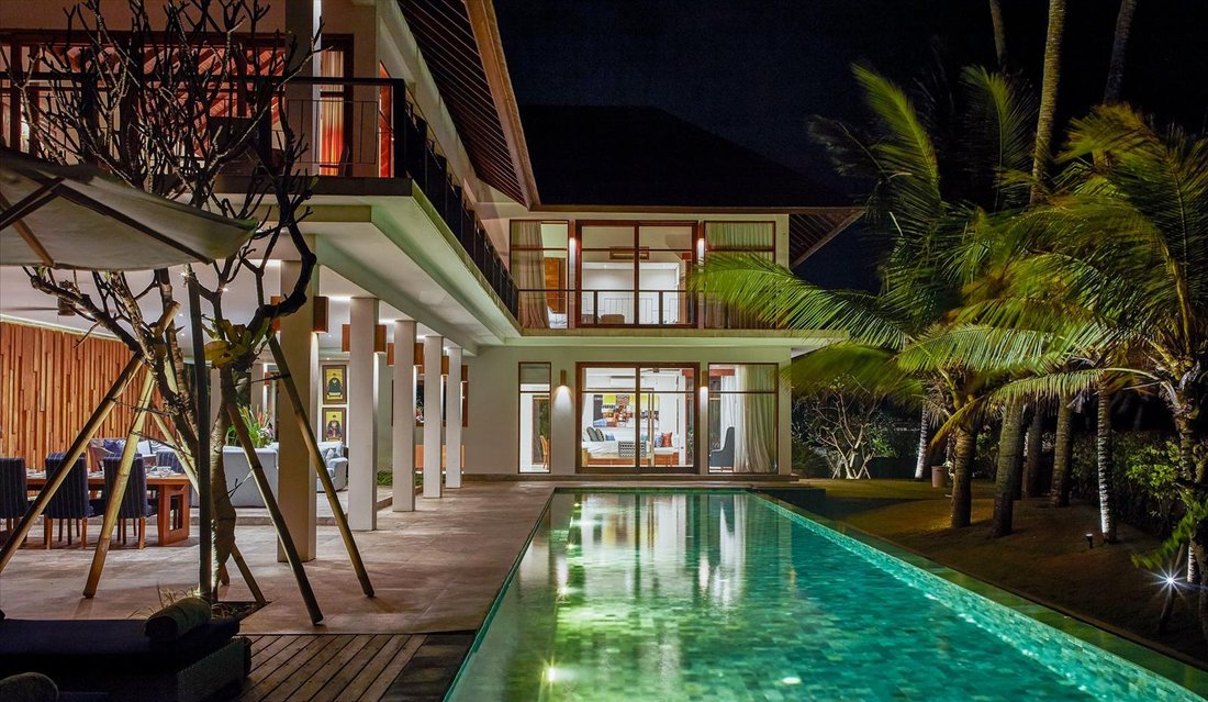 Villa in Kecamatan Sukawati, Bali, Indonesia 2 - 18548780