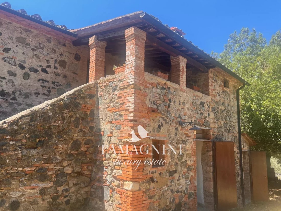 House in Monteguidi, Tuscany, Italy 2 - 18549407