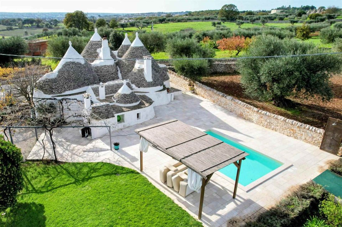Chalet in Martina Franca, Apulia, Italy 1 - 18553018
