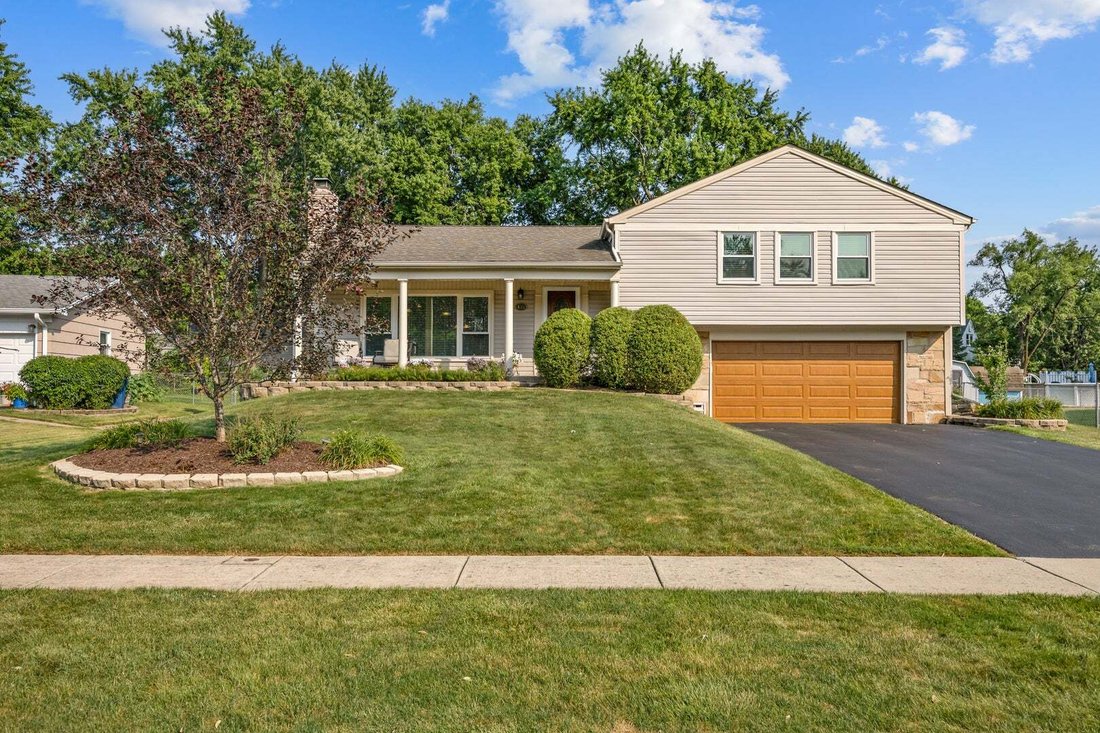 House in Schaumburg, Illinois, United States 2 - 18548772